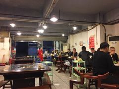 大堂-邓莽子老火锅(中兴路总店)
