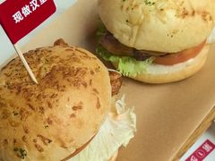 -必胜客(联投东方店)