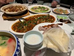 -院8里·小聚园老川菜(九眼桥店)