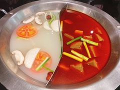 -吴记老锅底麻辣火锅(福州路店)