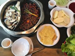 -纸盐河码头火锅(十八梯店)