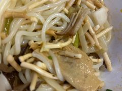 -丽丽三鲜螺蛳粉(田林路店)