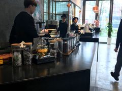 -Dough&Joe团憩(瑞虹天地月亮湾店)