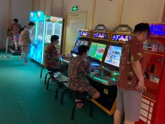 -巴斯漫温泉汗蒸馆(贡湖大道店)