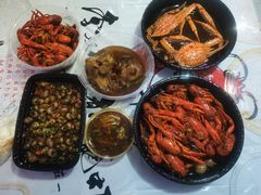 -李双猪·小龙虾·烧烤·羊肉煲(乐山店)