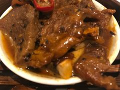 黑椒蜜汁骨-同乐轩港式早茶
