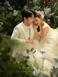 -雪中彩影婚纱摄影·微光艺术中心