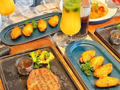 -必胜客(东大桥店)