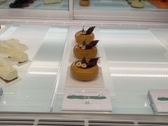 -潮一不贰·法式甜品·生日蛋糕·西式简餐(外滩店)