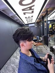 -藤野造型•烫染专业店