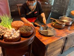 -瑶王府·广西菜(金阳路店)