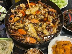 -鸿顺老铁锅美蛙鱼府(解放碑店)