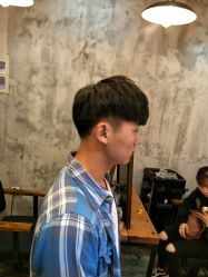 -A  Hair Salon