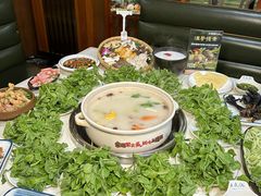 -土连锅·现熬养生汤锅(梁家巷店)