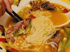 -粉小主·贵州酸汤牛肉粉(南京仙林金鹰店)