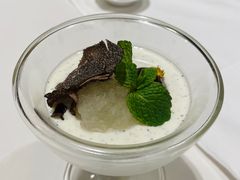 金箔松露燕窩鮮奶凍-誉珑轩