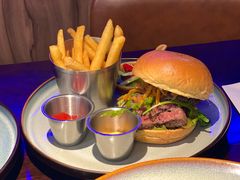 炙烤熟成肉眼牛排汉堡-bluefrog蓝蛙(皇庭广场店)