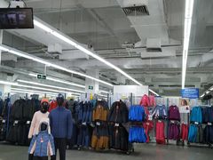 -迪卡侬(顺峰山店)