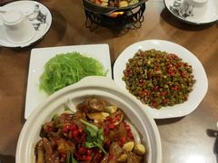 -老湖南湘土菜馆(普阳街店)