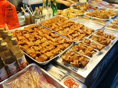 -六合夜市
