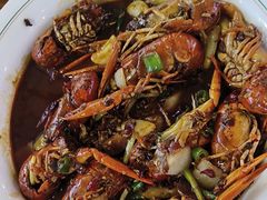 -冶建镜子·老南昌大排档·江西虾王(总店)