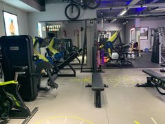 -AK健身普拉提拉伸私教馆(中八店)