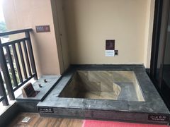 -清远熹乐谷温泉度假酒店