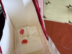 -红宝石·鲜奶小方·海派西点房(长阳店)