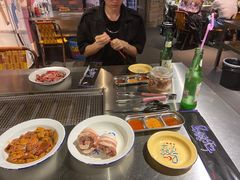 -马路牙子地桌烤肉(工体店)
