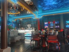 -屋有岛沉浸游戏旗舰店(中山公园店)