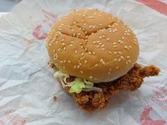 -麦当劳(展览路店)