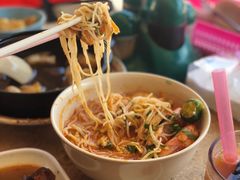 叻沙牛什-新记肉骨茶