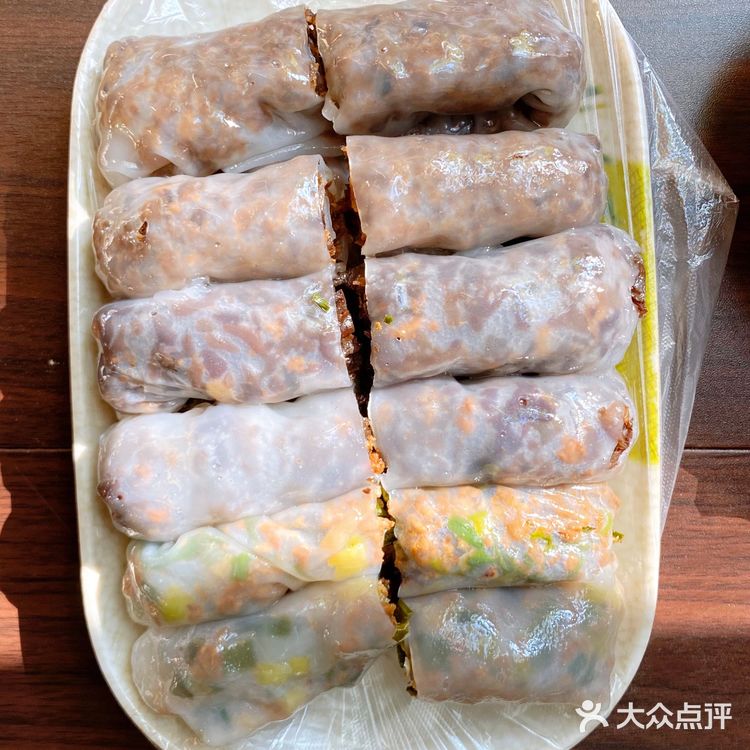 昆明必吃越南小卷粉:12元吃到扶墙