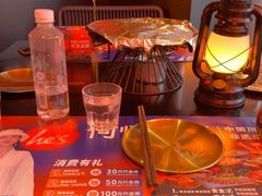 -何师烧烤Pro ·江湖川菜·小龙虾·精酿(太古里旗舰店)