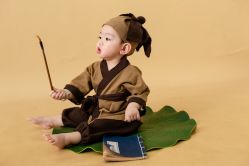 -小熊维尼高端儿童摄影(南山信和店)