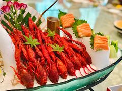 龙虾和三文鱼-世外桃源农庄·德清土菜(兴康南路店)
