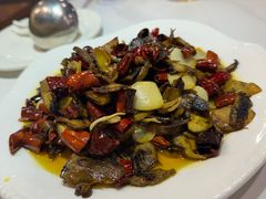 -菌海森林·非遗野生菌火锅(西山区滇池路摩根道店)