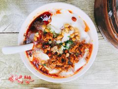 特色牛肉豆腐脑-晓友烧麦(光华村店)