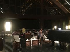 -三亚湾海居铂尔曼度假酒店