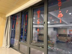 -欧辰国际酒店(重庆欢乐谷轻轨站店)