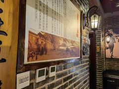 -东口码头·烧鸽子·鱼头泡饼·地方菜(金鹰悦城店)