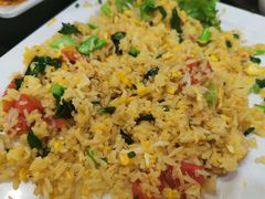 -J Daeng Seafood
