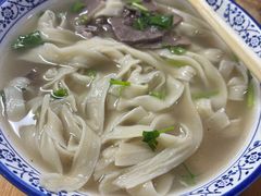 -十二忠手拉面(中华路店)