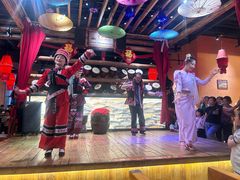 -老滇山寨•云南特色菜•地方菜•民族风情歌舞表演(金碧店)