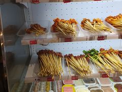 串串-马路边边串串香(苗栗路店)