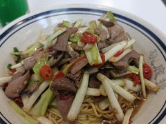 -碗底挑•湖南小炒粉面饭(大望路店)