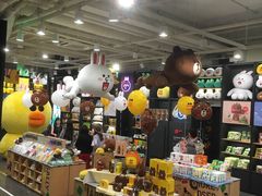 -LINE FRIENDS Garosu-gil Flagship Store