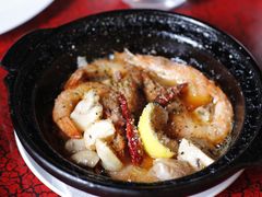 橄榄油虾仁-羽深肉铺 Steak & Wine