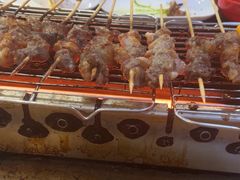 -哈尔滨小酒馆·鲜肉现穿自助烧烤(康新花园店)