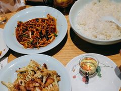 -荷花亭·湖北融合菜(十堰武商MALL店)
